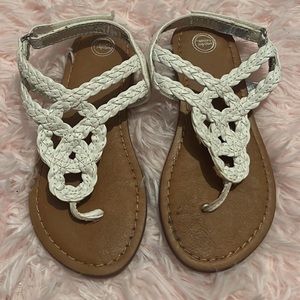 Size 9 white sandals